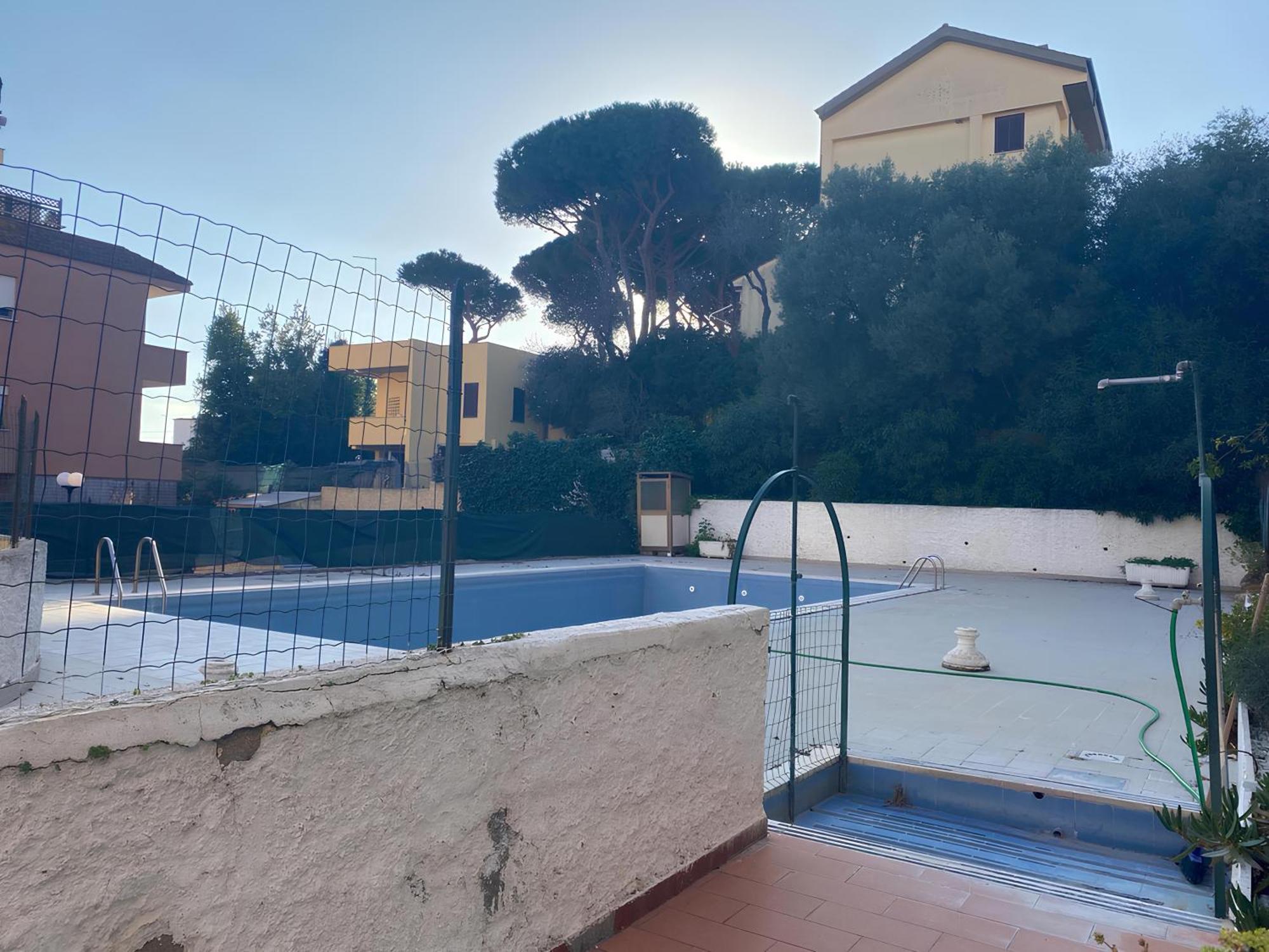 Coastal House - Spiaggia E Piscina A Dieci Passi Санта-Маринелла Екстер'єр фото